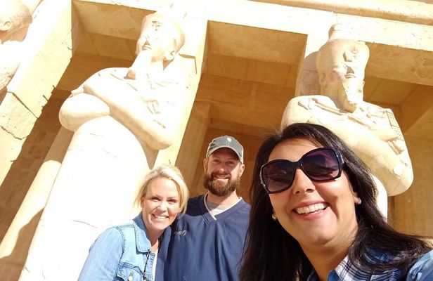 Private Guided Half-Day Tour of Luxor West Bank with lunch