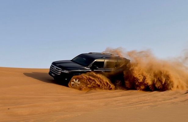 Desert Safari Dubai with BBQ - dinner, Sandboarding