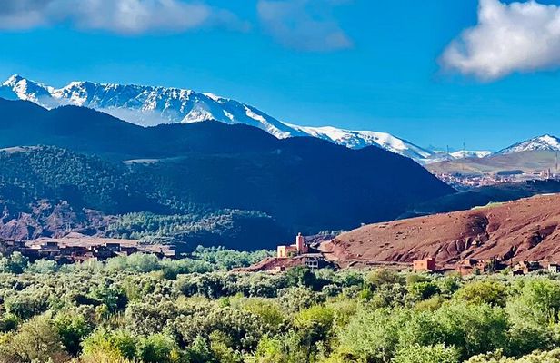 Marrakech: Three Valleys, Atlas Mountains and Waterfalls Tour