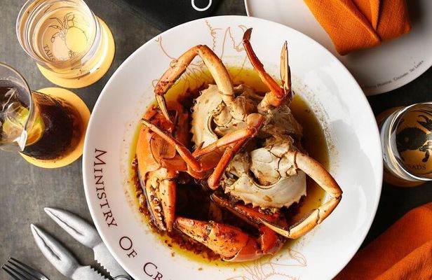 Colombo City By Tuk Tuks "The Great Walls of Colombo Fort"