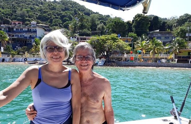Private Fishing & Scenic Cruise – 27ft Proline | Taboga Island