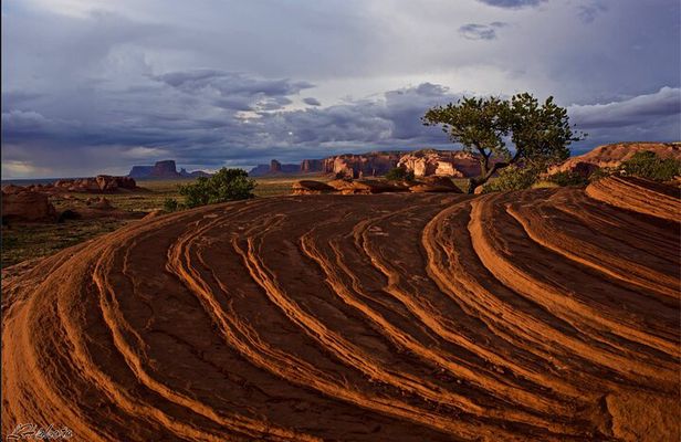 3.5 Hours Mystery Valley Navajo Spirit Tour