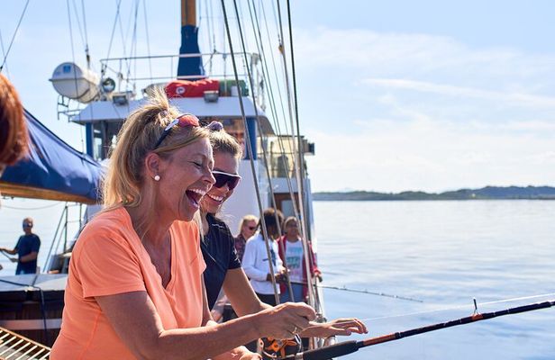 Taste of Lofoten Cultural Fishing Experience from Svolvær