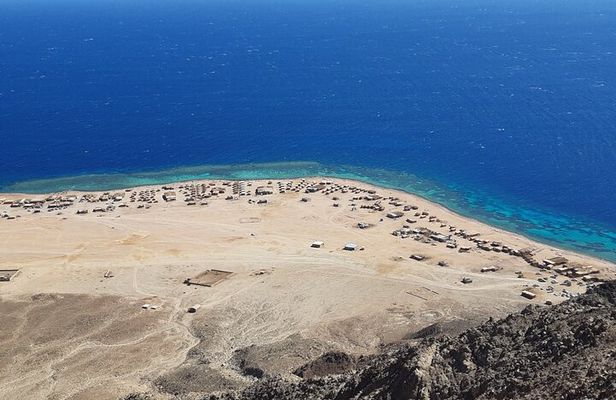 Ras Abu Galum & Blue Hole Snorkeling Tour from Taba