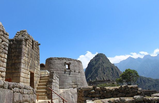 2-Day Tour at Sacred Valley and Machu Picchu by Train