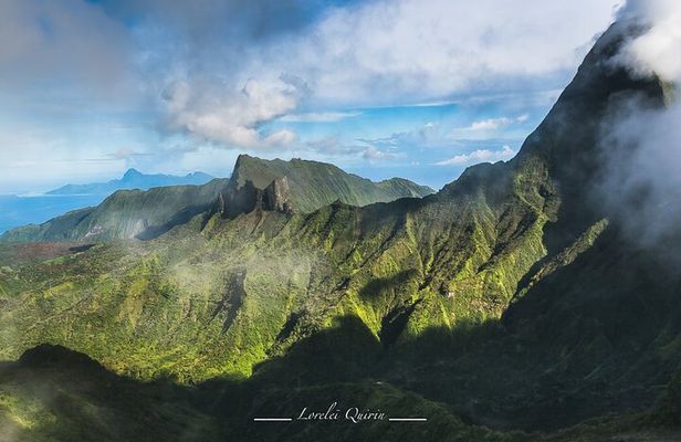 Private Day Trip Hike and Boat in Moorea