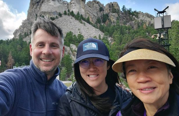 Icons of the West: Black Hills & Badlands 3-Day Tour