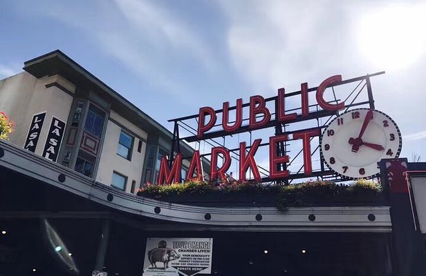Pike Place Market, Space Needle Iconic 1-Day City Tour in Seattle