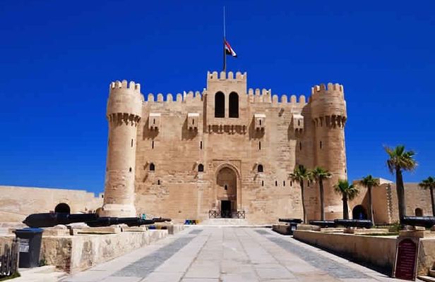 Alexandria Sightseeing 1 Day Tour by Car from Cairo