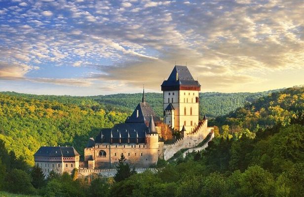 Small-Group Karlštejn Castle and Caves - All inclusive day trip