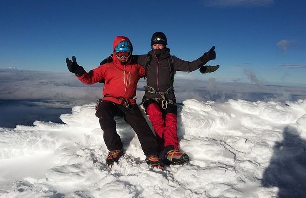 Ascent to the Cotopaxi Volcano from Quito