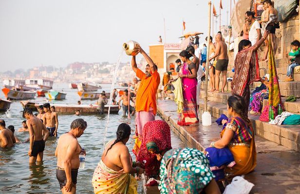 Single Walking Tour. Local culture, religion, traditions and more. Daily Tour