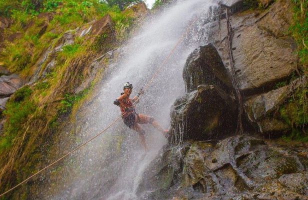 Extreme Waterfall Rappelling & Zipline - Antelope Falls