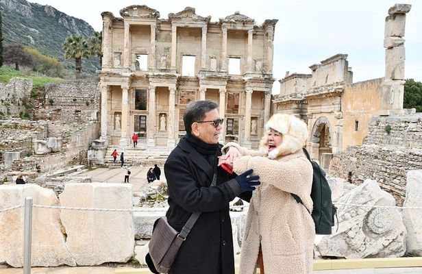 All inclusive: Half Day Ancient Ephesus Tour from Kusadası Port