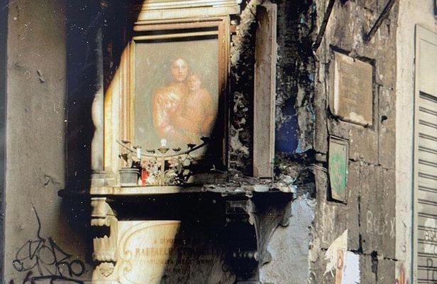 Naples Photo Tour Walking