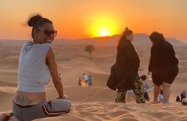 Red Dunes Lahbab Desert Safari With BBQ Dinner