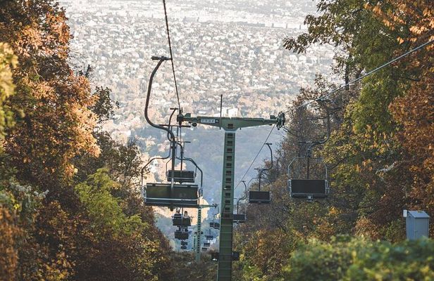 Chairlift to the highest point of the city