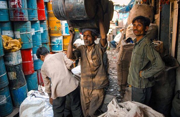 Private Dharavi Slum and Sightseeing Tour