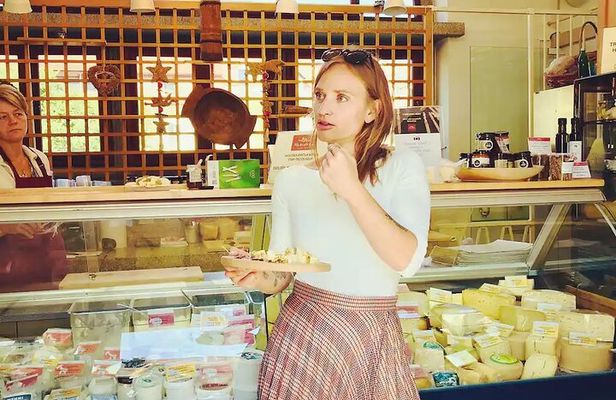 Food and Wine Tasting with a Sommelier