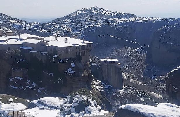 Private Day Trip from Thessaloniki to Meteora