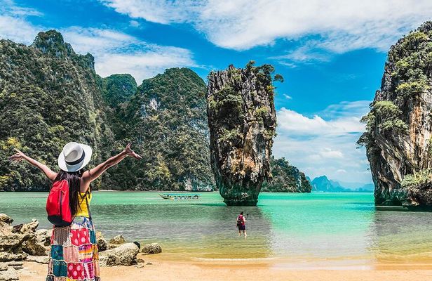 Day Tour with Sea Canoeing at Hong Island from Khao Lak