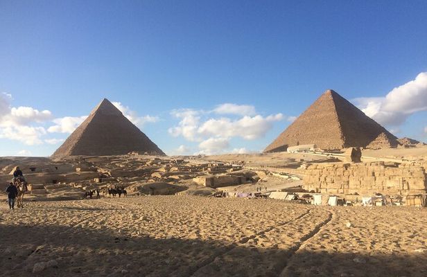Cairo and Giza, 2 Days Tour - Pyramids Day Tour & City Day Tour