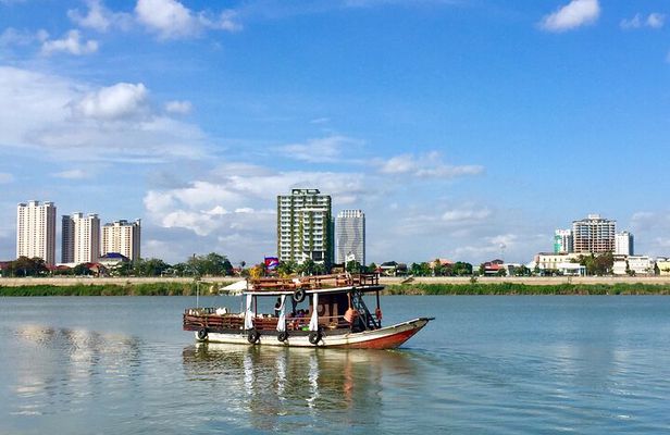 Half Day Silk Island Cruise and Tours with English speaking guide