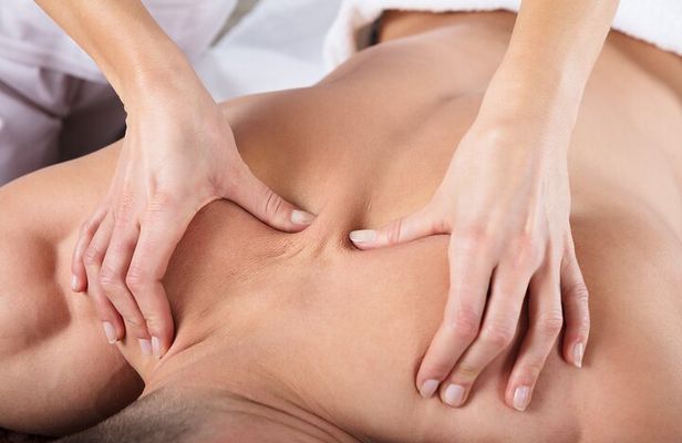 Relaxing back massage & day SPA Eurotel Punta Rotja