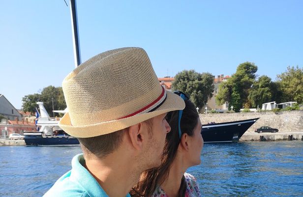 Zadar Boat Tour to the Nearby Islands