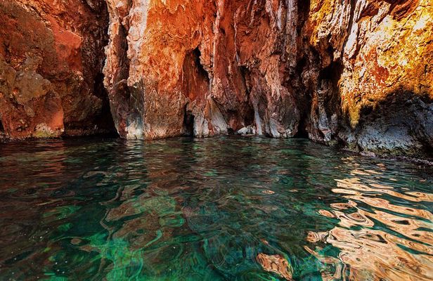 Private Speed Boat Tour of Hvar South Shore & Pakleni islands