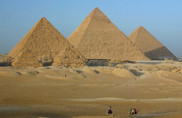 Cairo: 2 Half Days Driver & Guide Giza Pyramids The Museum Sakkara Memphis,