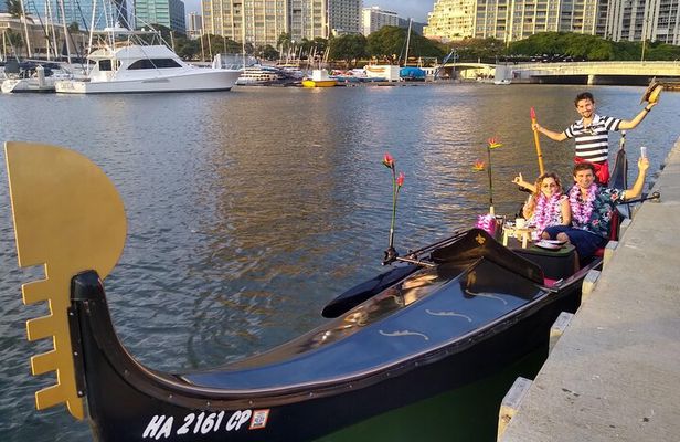 Aloha Gondola Cruise with drinks & pastries
