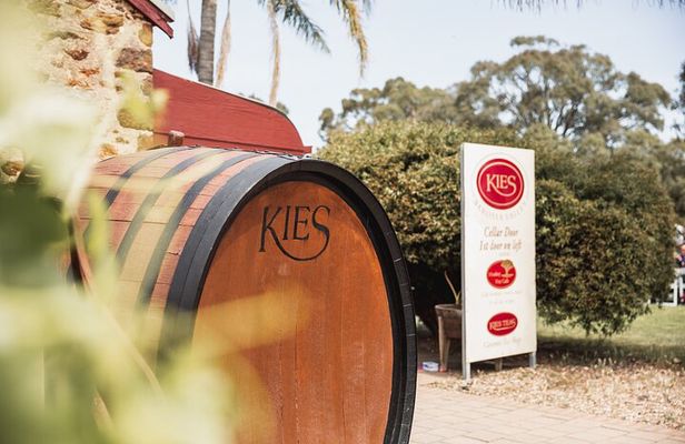 Barossa Valley Behind the Scenes Winery and Vineyard Experience