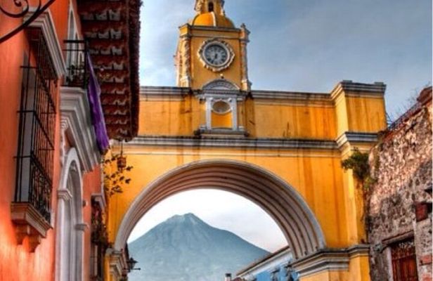 Full day Antigua Guatemala from Quetzal Port