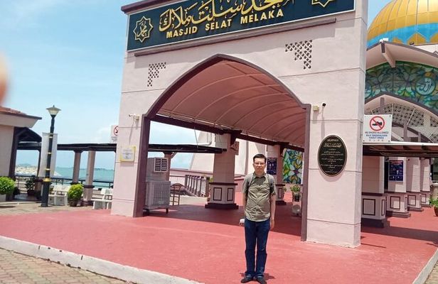 Singapore City To Kuala Lumpur City En-route Malacca Heritage Tour