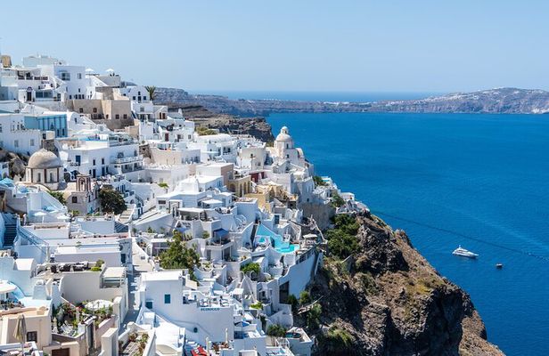 Half-Day Private Tour in Santorini