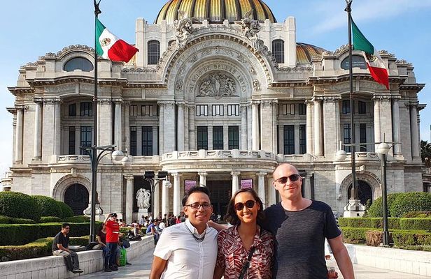 Walking Tour of the Historic Center in Mexico City