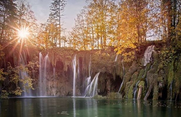 Croatia Walking Tour in a Wonderland