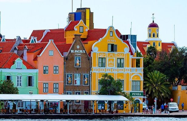 Exclusive 3-Hour Private Tour: Explore Willemstad & surroundings