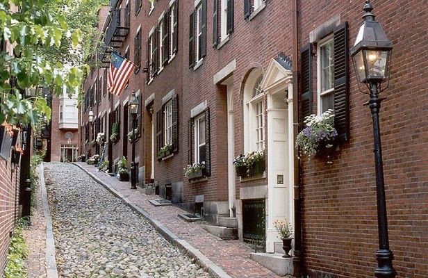 Walking Tour of Boston's Freedom Trail