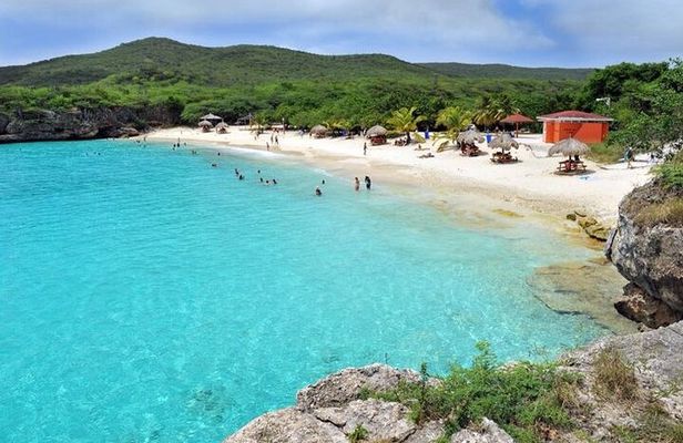 Exclusive 4-Hour Private nature Tour: West Curacao's Best