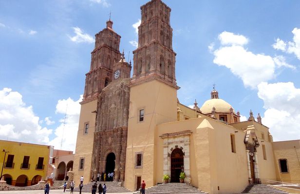Tour to Dolores Hidalgo and Atotonilco from San Miguel de Allende