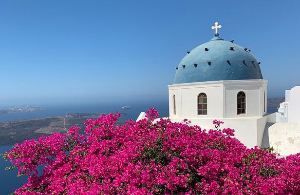 Private Tailor-Made Tour- Explore Santorini with comfort & style