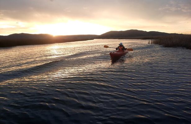 3 Hours of Route during Sunset in Kayak by Lake Titicaca