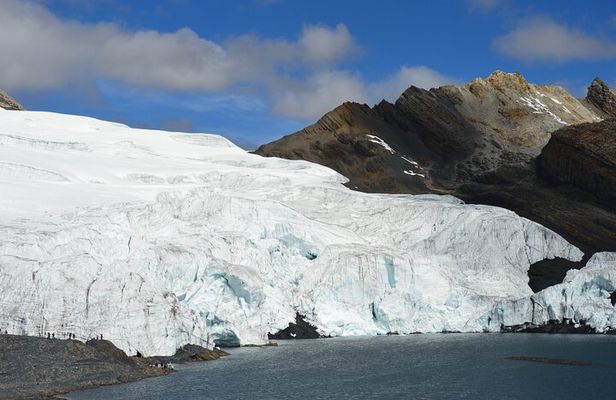 Pastoruri Glacier Day Trip