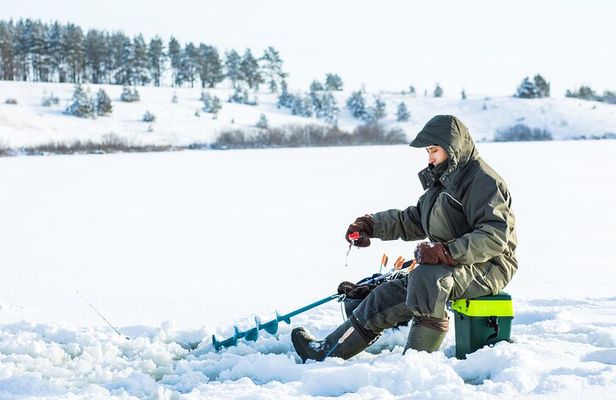 Lapland Ice Fishing Experience from Rovaniemi