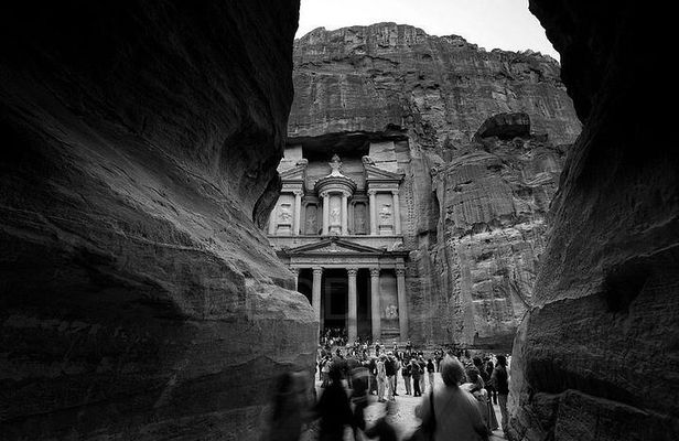 Petra & Wadi Rum from Amman Full Day Tour