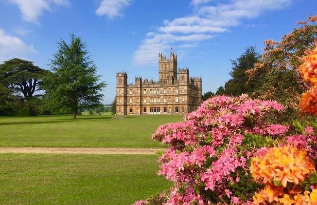 Private Full-Day Tour from Bath to Downton Abbey with Pickup