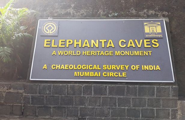Elephanta Caves and Mumbai City Half-Day Tour including Guide