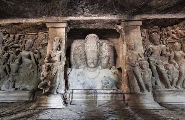 Mumbai Elephanta Caves Group Tour Half-Day All Including Guide